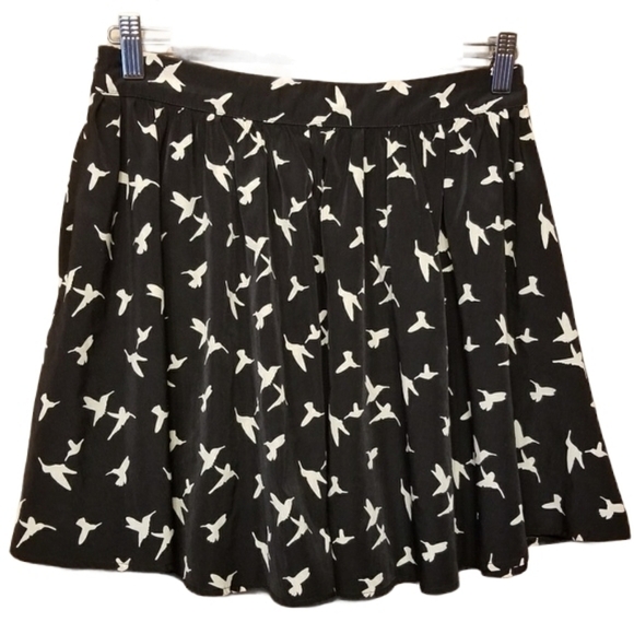 Freebird | Black Mini Skirt With Allover Bird Print (Size Medium) - Picture 1 of 6